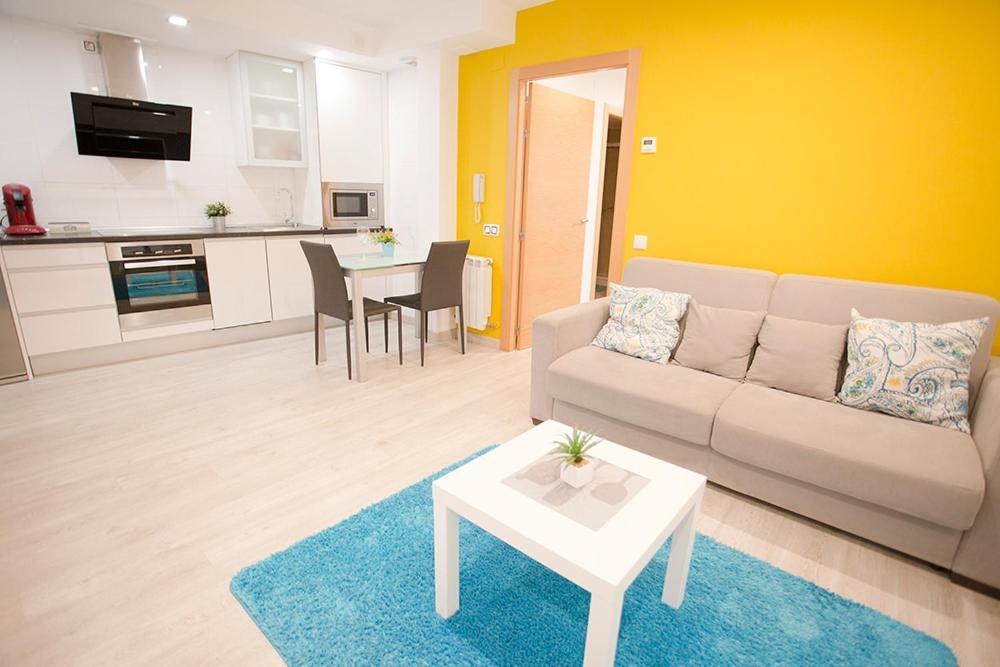Apartamentos Amaiur 2 Estella Exteriör bild